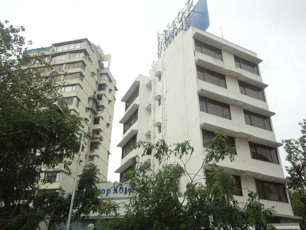 Hiltop Hotel Bombay Esterno foto